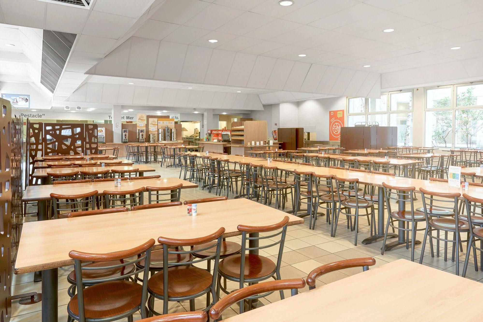 Hotel Fiap - Parijs