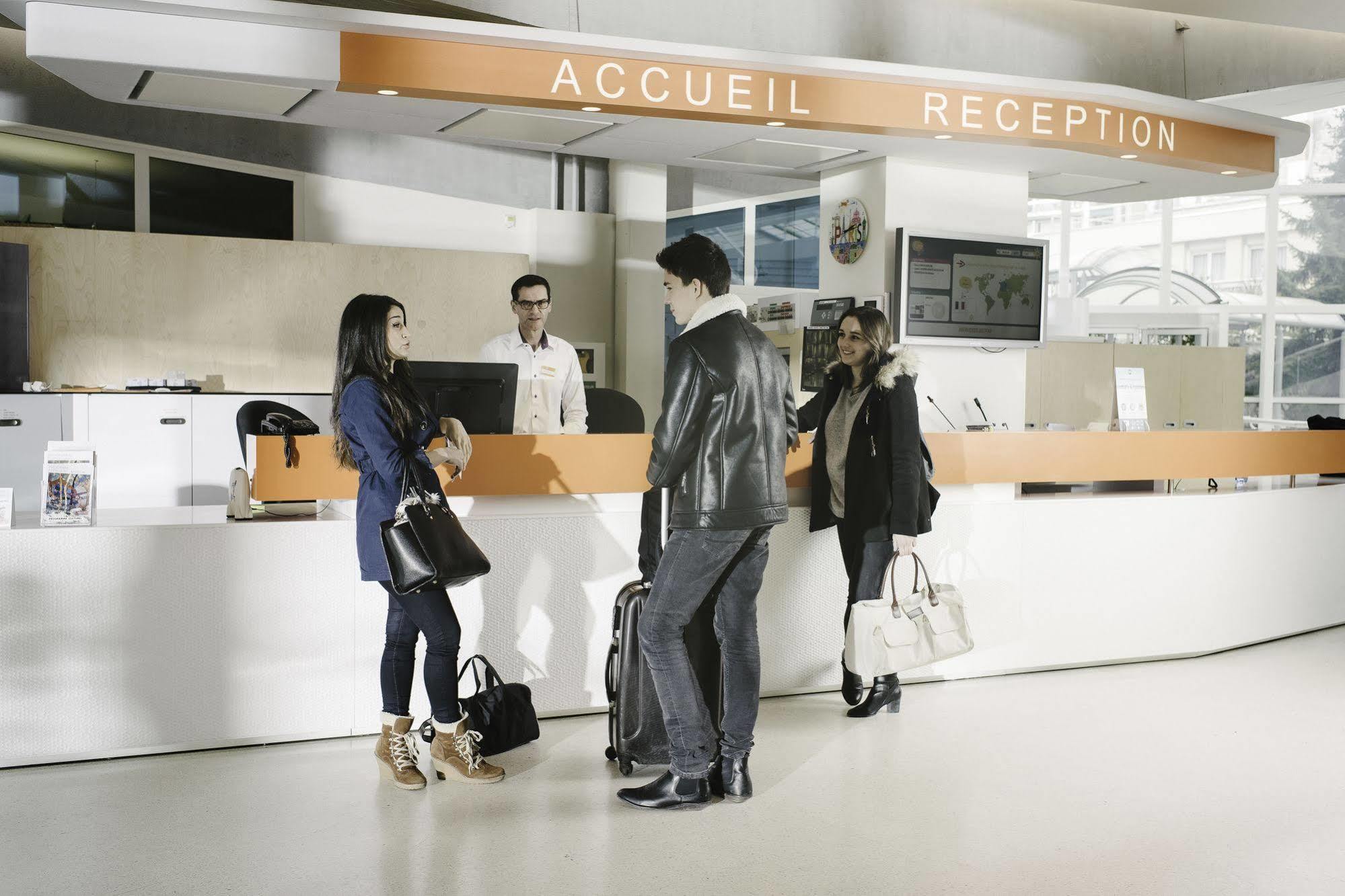 Fiap - Hotel Parijs